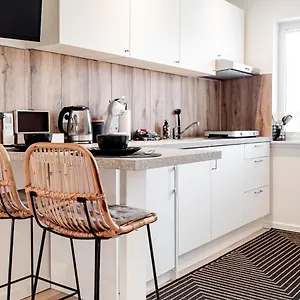 M&m Studio's 1 & 2 Apartment